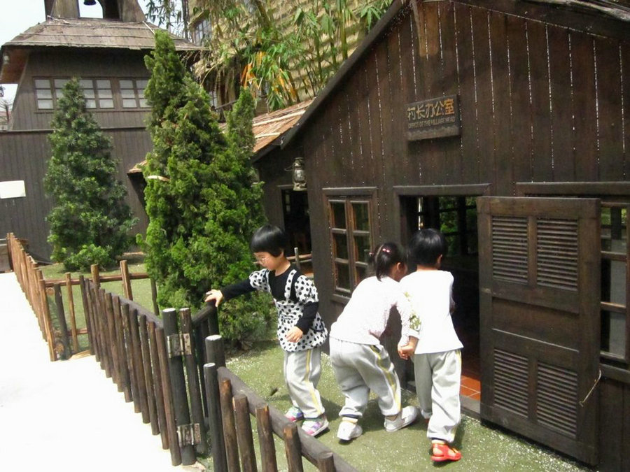 长鹿农庄农家乐主题公园4.jpg 长鹿农庄农家乐主题公园4.jpg